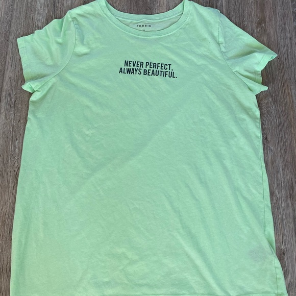 torrid Tops - Torrid classic fit size 0 short sleeve